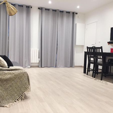 New Apartment In The Heart Of Le Marais 파리 외부 사진