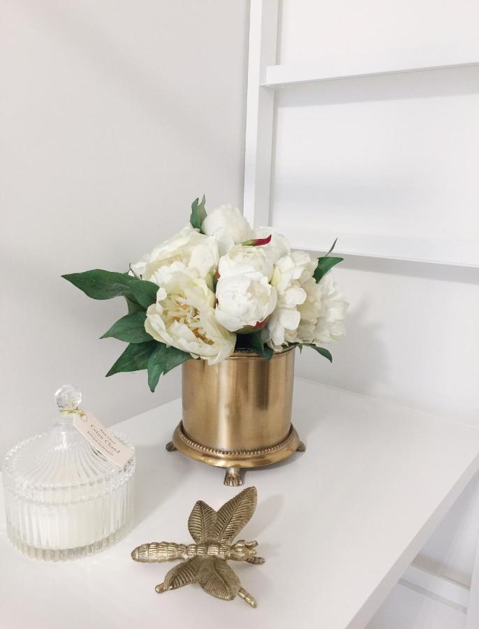 New Apartment In The Heart Of Le Marais 파리 외부 사진